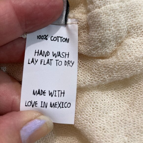 Jen’s Pirate Booty Gauze Button Up Shirt Top Short sleeve Minimalist Beige M/L - Picture 6 of 13